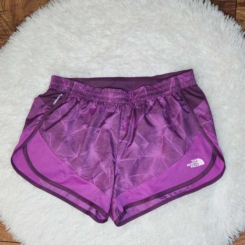 The North Face womens flash dry running shorts w inside lining & hidden pocket